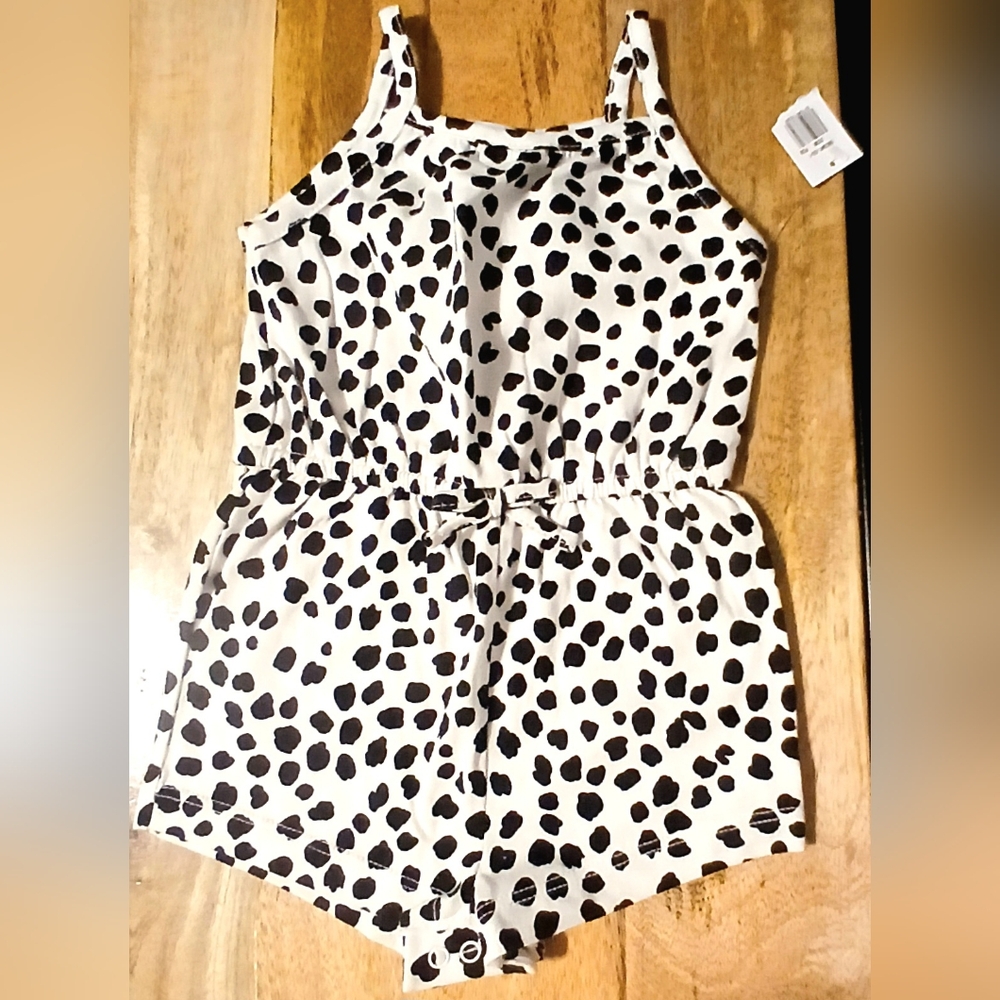 Stunning little old navy white and black cheetah print romper, 3-6m, NWT